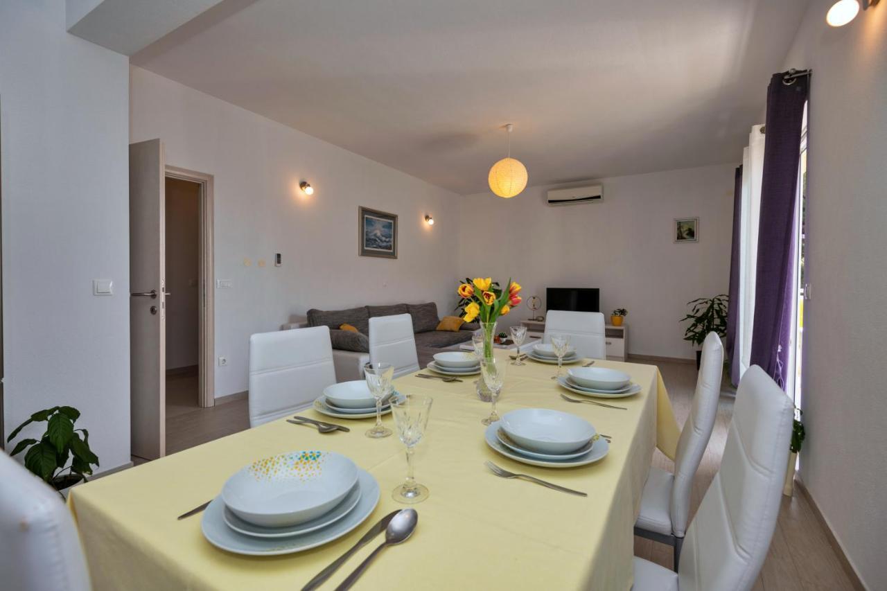 Apartment With Big And Free Private Parking Μακάρσκα Εξωτερικό φωτογραφία